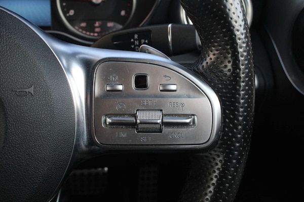 Used Mercedes-Benz C-Class 2019 for sale - 76105321: Photo 33