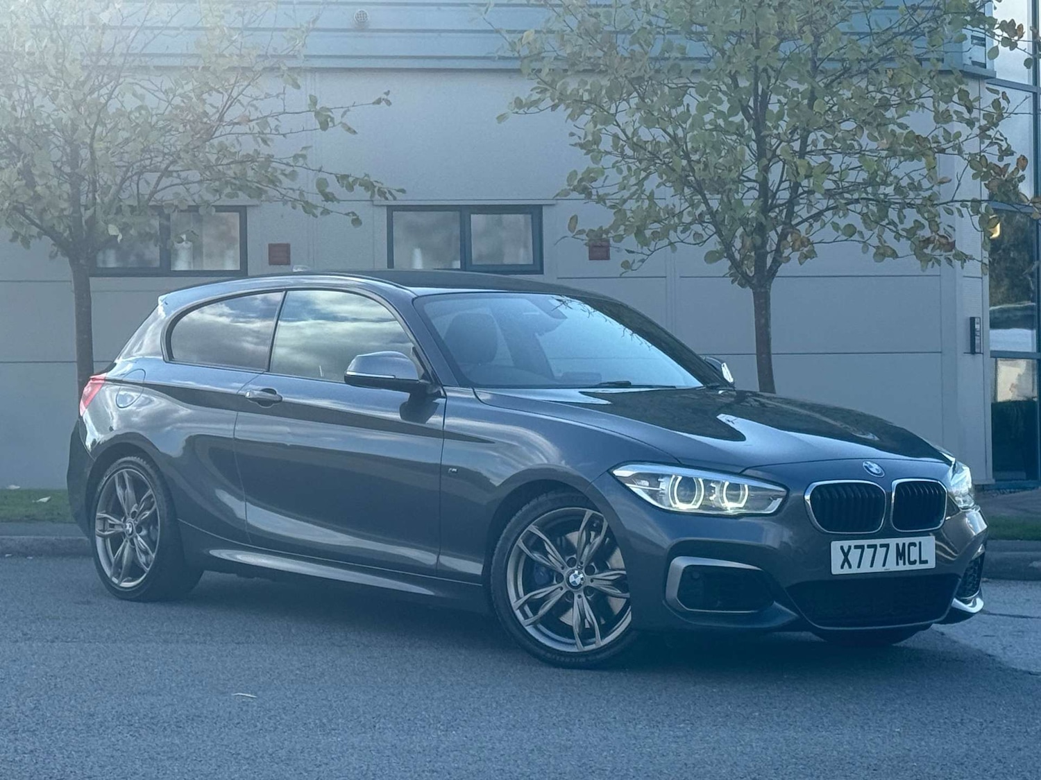 Used BMW 1 Series 2017 for sale - 76110459: Photo 2