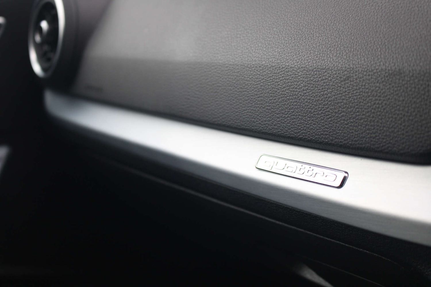 Used Audi Q2 2018 for sale - 76134536: Photo 33