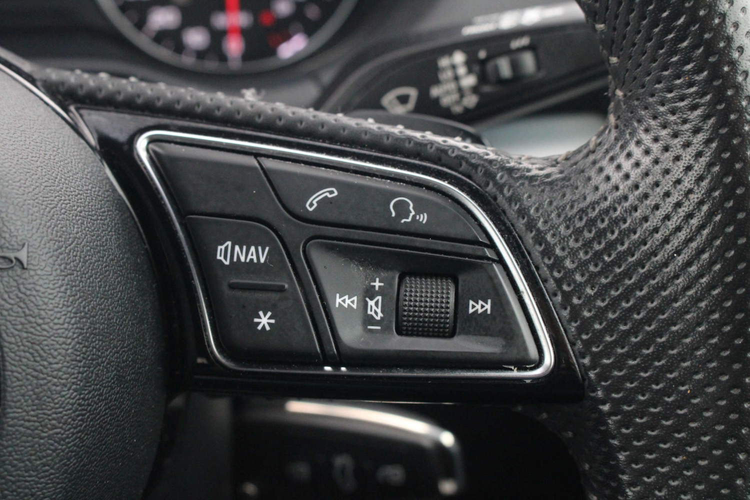 Used Audi Q2 2018 for sale - 76134536: Photo 39