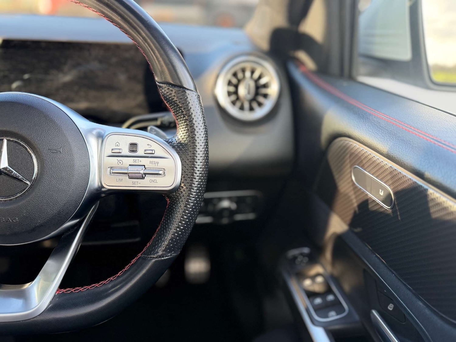 Used Mercedes-Benz GLB 2022 for sale - 76589714: Photo 22