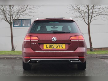 Used Volkswagen Golf 2019 for sale - 76830092: Photo