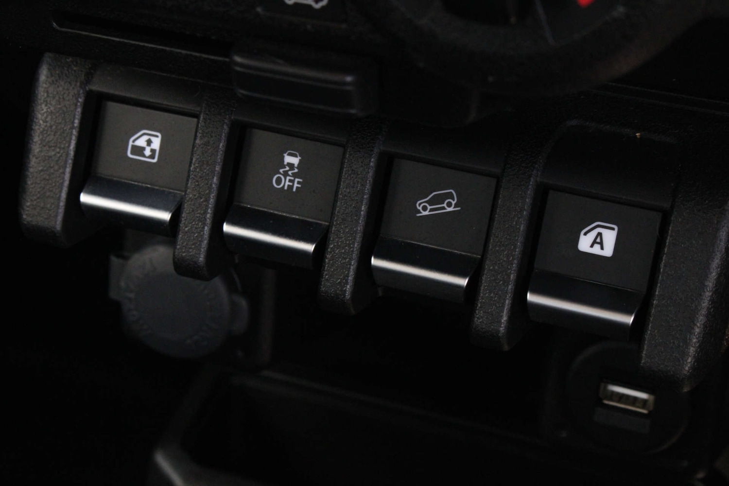 Used Suzuki Jimny 2024 for sale - 76077954: Photo 35