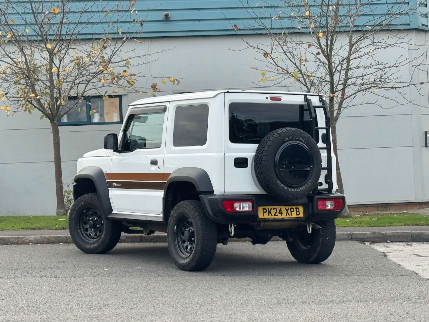 Used Suzuki Jimny 2024 for sale - 76077954: Photo 6