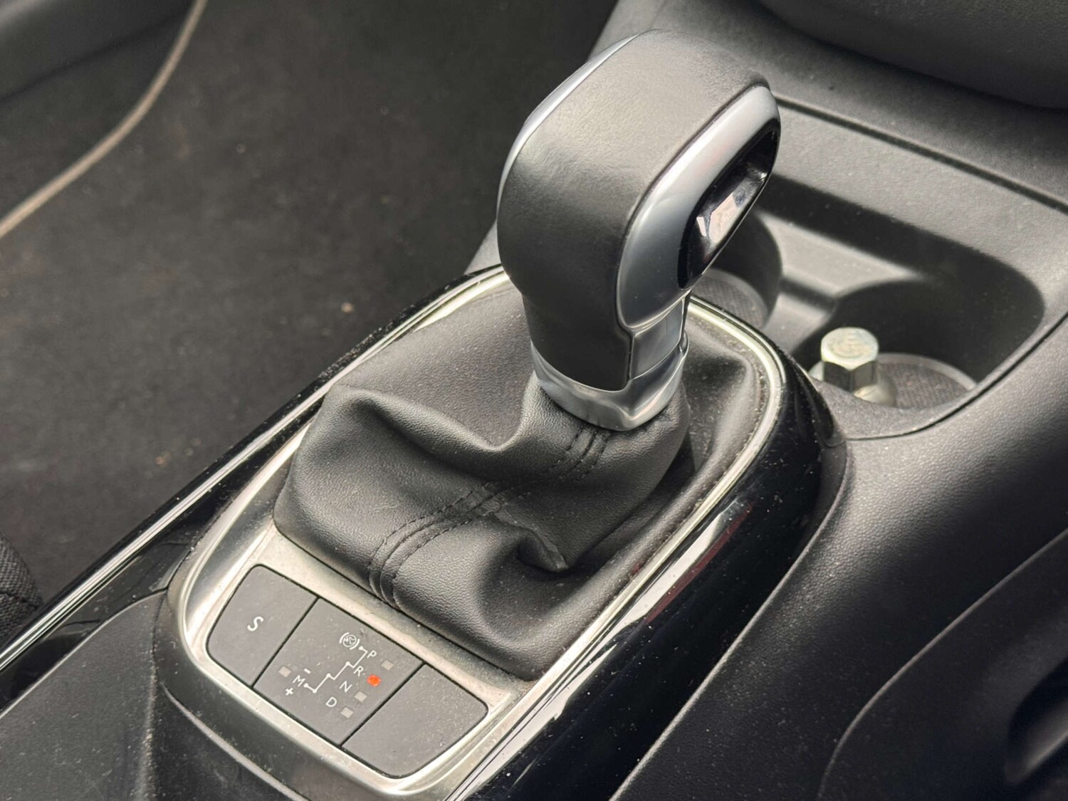 Used Citroen C4 Cactus 2019 for sale - 77678715: Photo 2