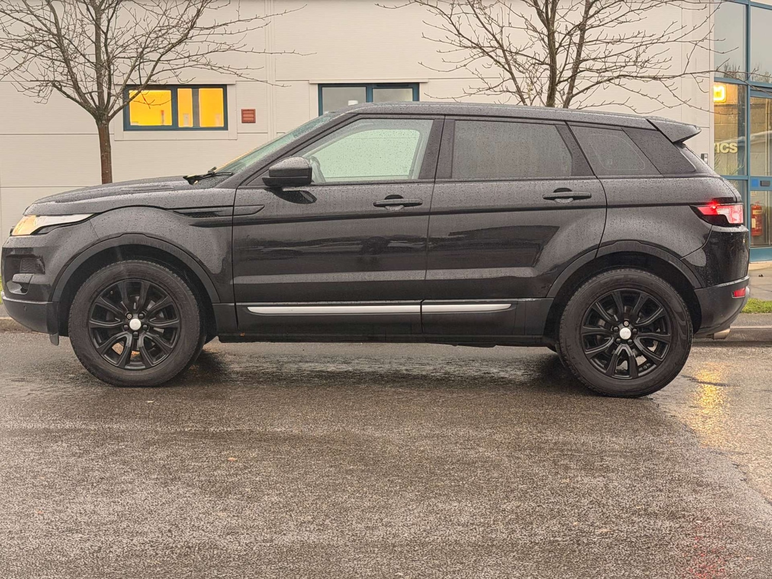 Used Land Rover Range Rover Evoque 2014 for sale - 76861634: Photo 3