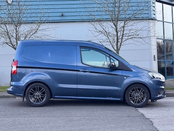 Used Ford Transit Courier 2020 for sale - 78053752: Photo