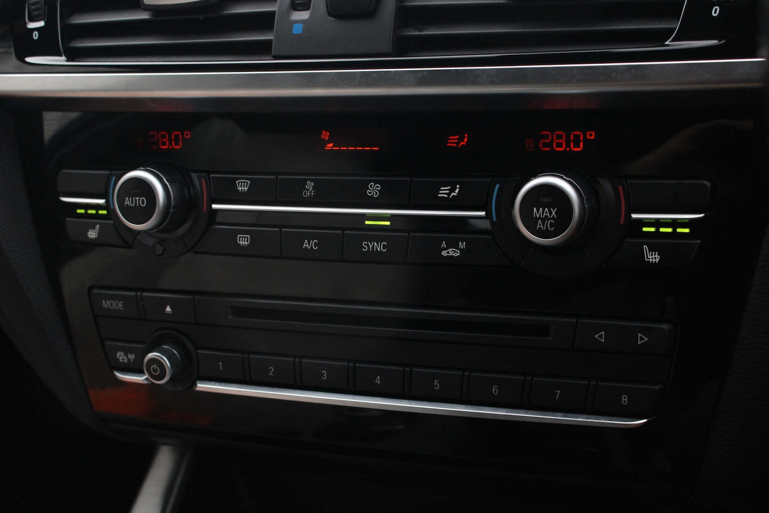 Used BMW X4 2017 for sale - 76694833: Photo 40