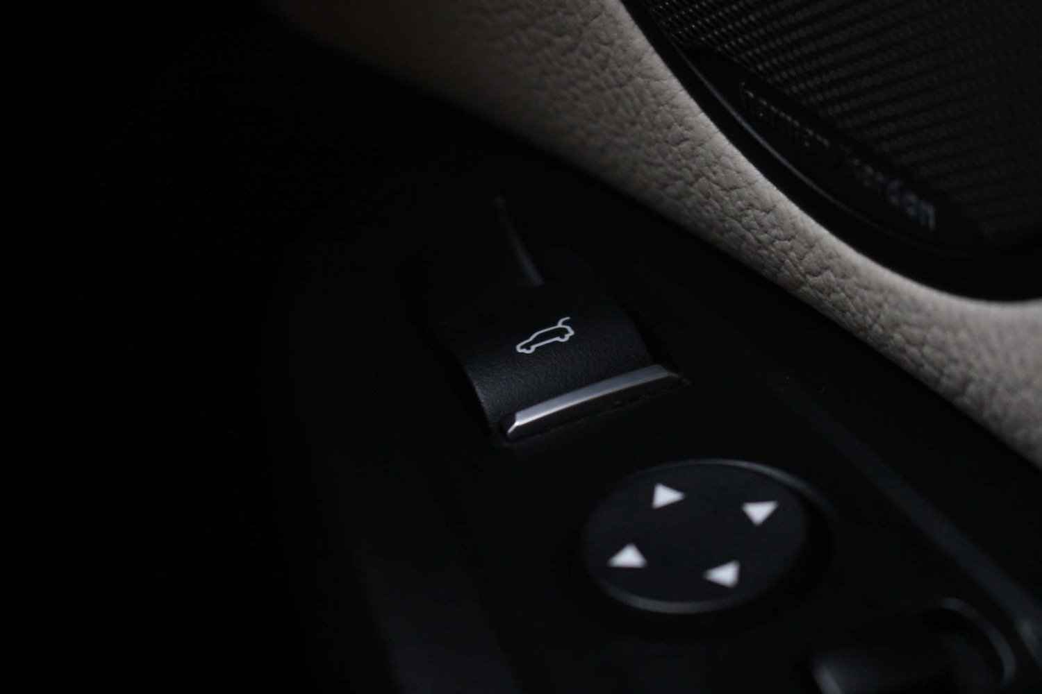 Used BMW X4 2017 for sale - 76694833: Photo 45