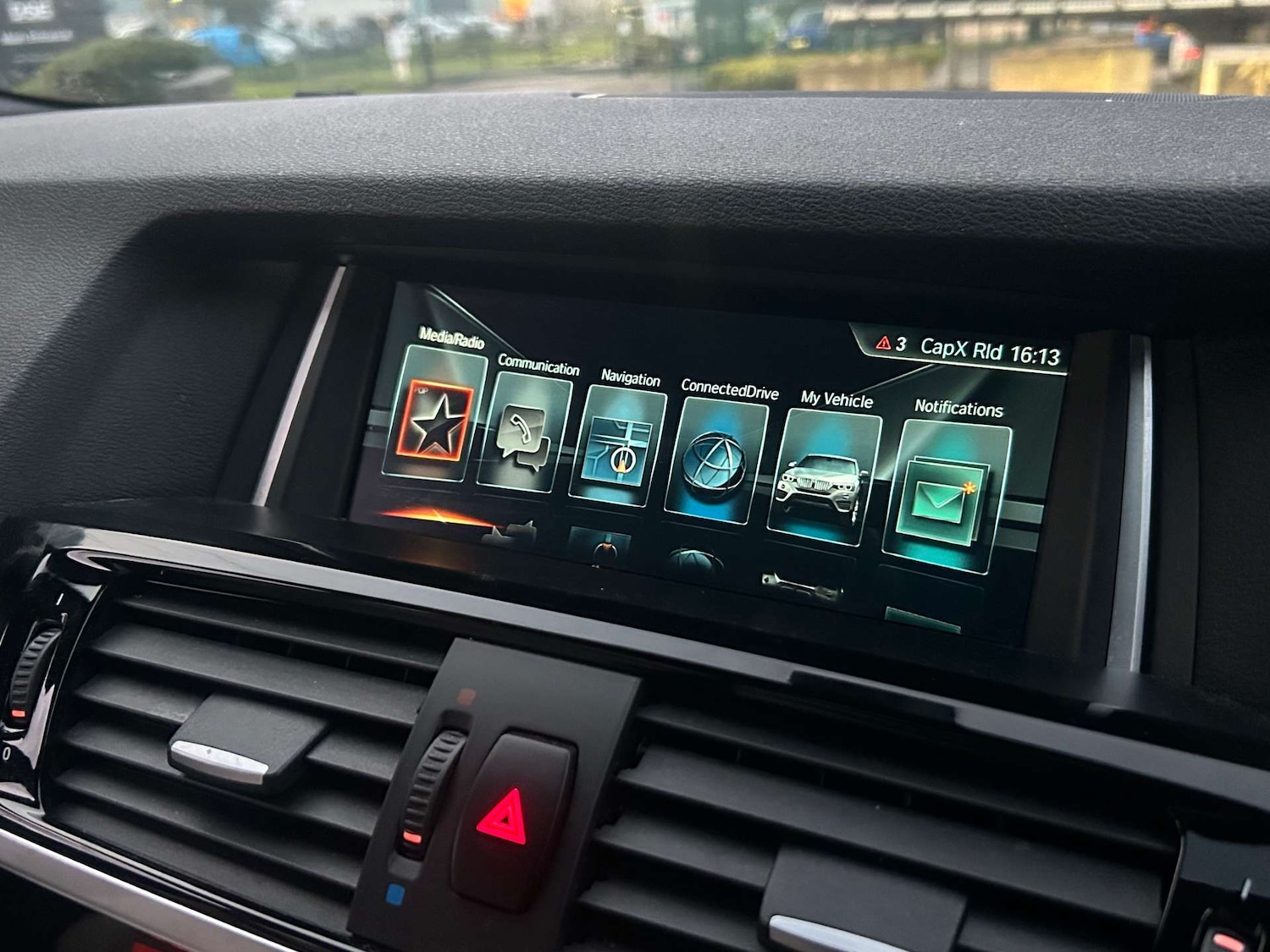 Used BMW X4 2017 for sale - 76694833: Photo 9