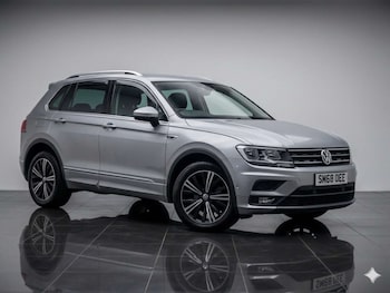 Used Volkswagen Tiguan 2018 for sale - 78313372: Photo