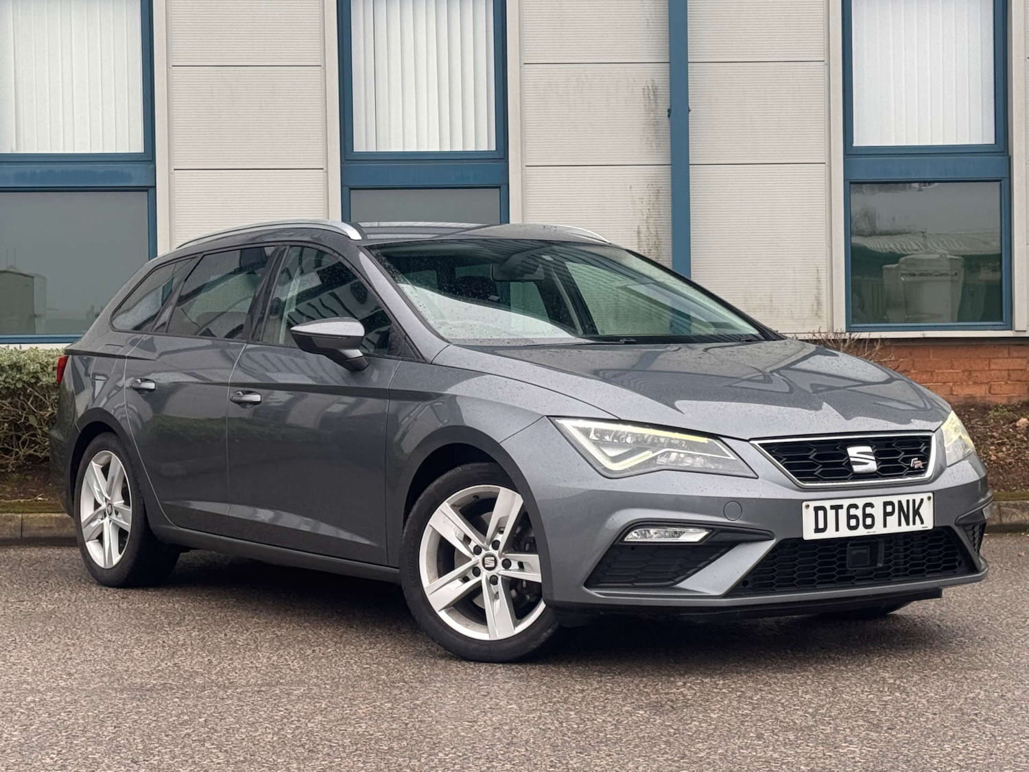 Used SEAT Leon 2017 for sale - 77630709: Photo 1