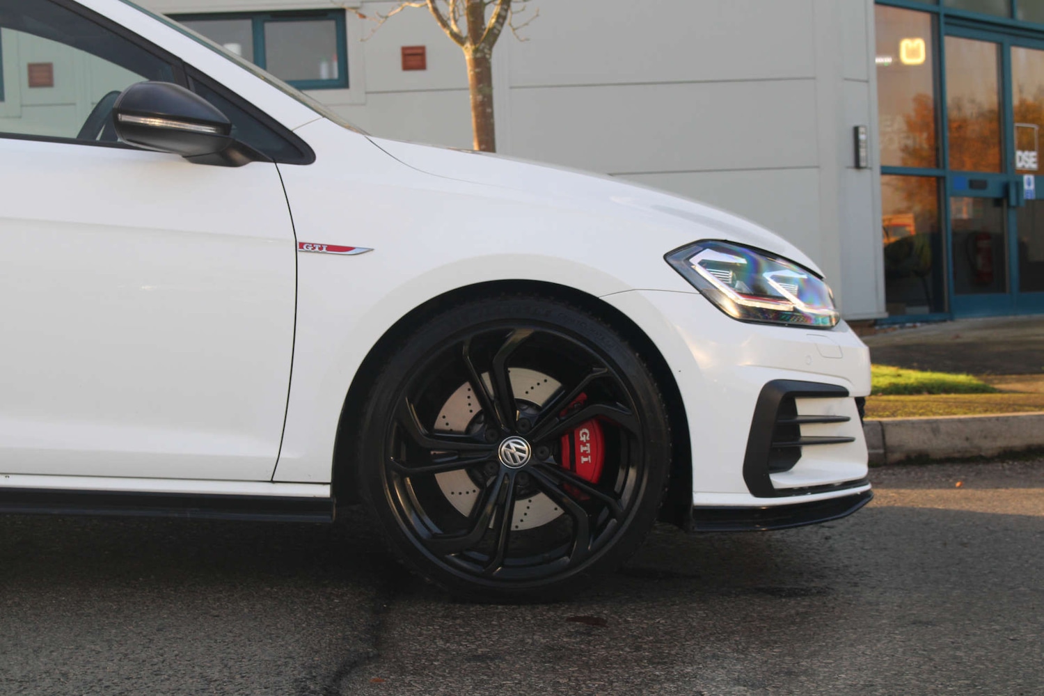 Used Volkswagen Golf 2019 for sale - 76686698: Photo 10