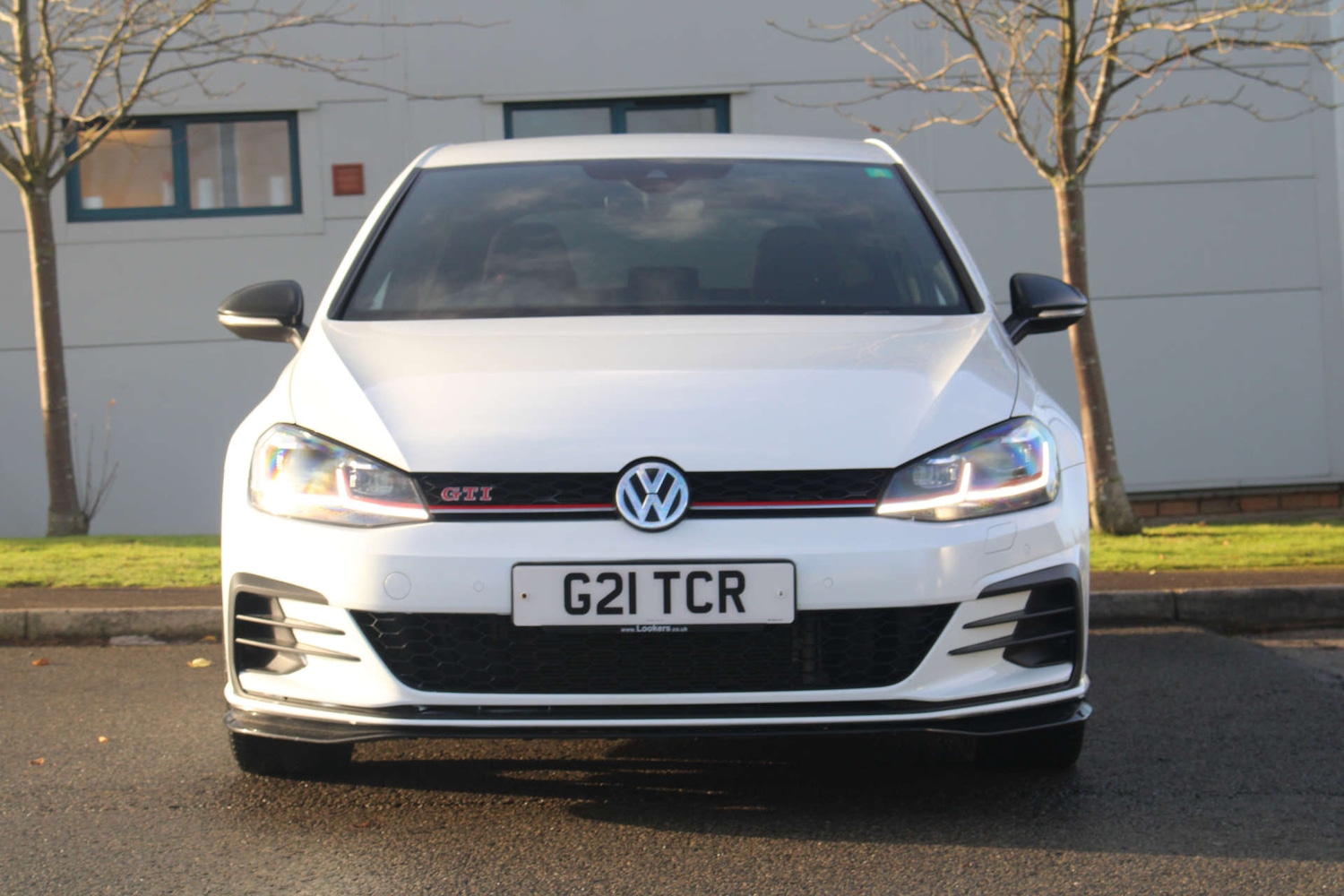 Used Volkswagen Golf 2019 for sale - 76686698: Photo 2