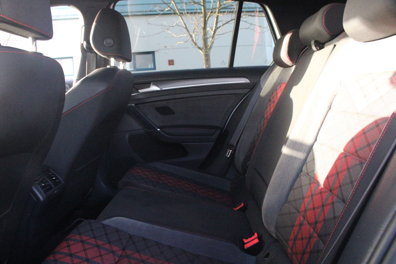 Used Volkswagen Golf 2019 for sale - 76686698: Photo 68