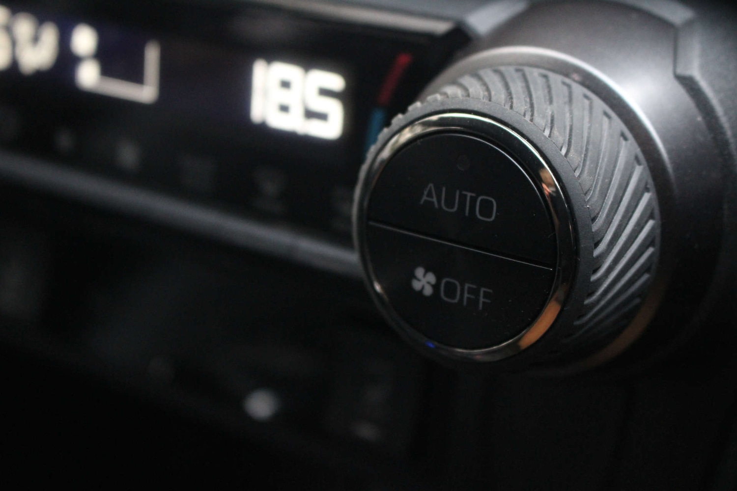 Used Toyota RAV4 2024 for sale - 77476436: Photo 33