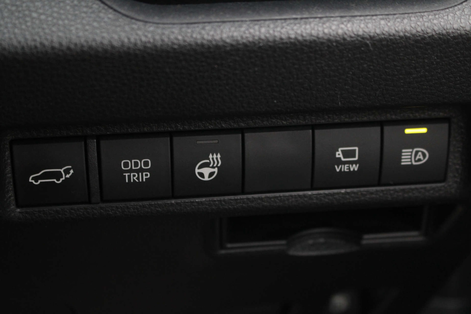 Used Toyota RAV4 2024 for sale - 77476436: Photo 38