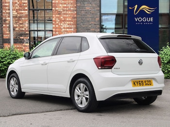 Used Volkswagen Polo 2019 for sale - 78068180: Photo