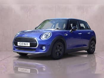 Used MINI Hatch 2019 for sale - 79825752: Photo