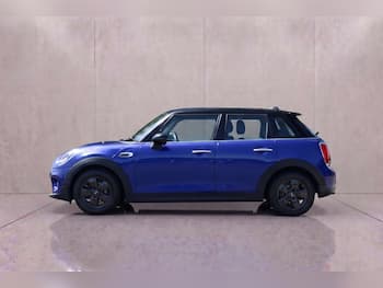 Used MINI Hatch 2019 for sale - 79825752: Photo