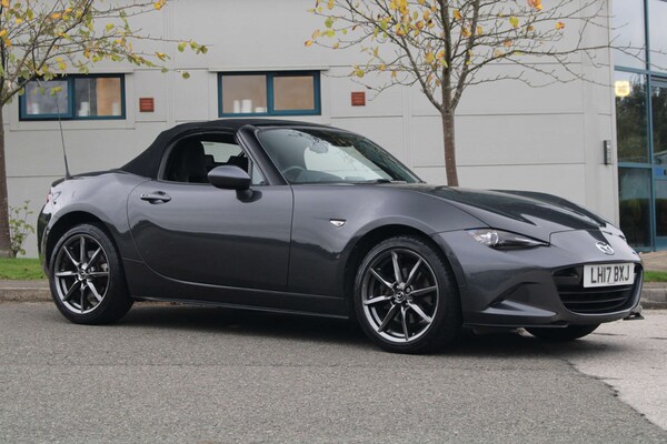 Used Mazda MX-5 2017 for sale - 76265230: Photo 2