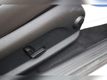 Used Mercedes-Benz C Class 2019 for sale - 79691505: Photo