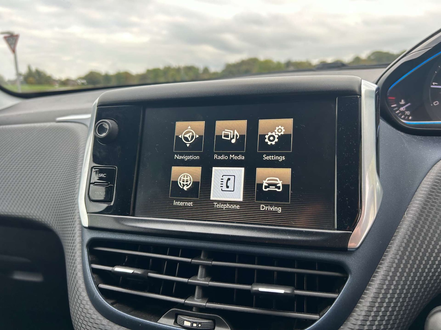 Used Peugeot 2008 2014 for sale - 75959041: Photo 4