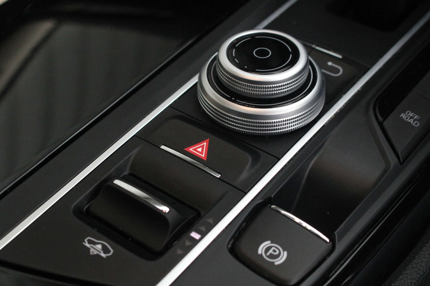 Used Maserati Levante 2017 for sale - 76544300: Photo 29