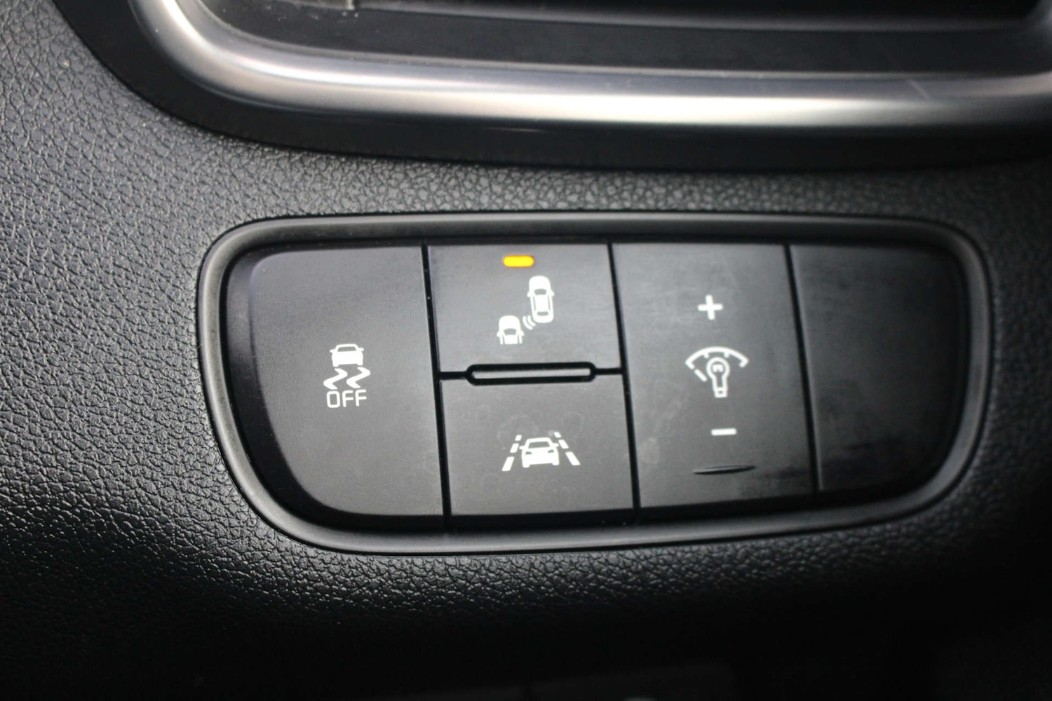 Used Kia Sorento 2017 for sale - 77221026: Photo 41