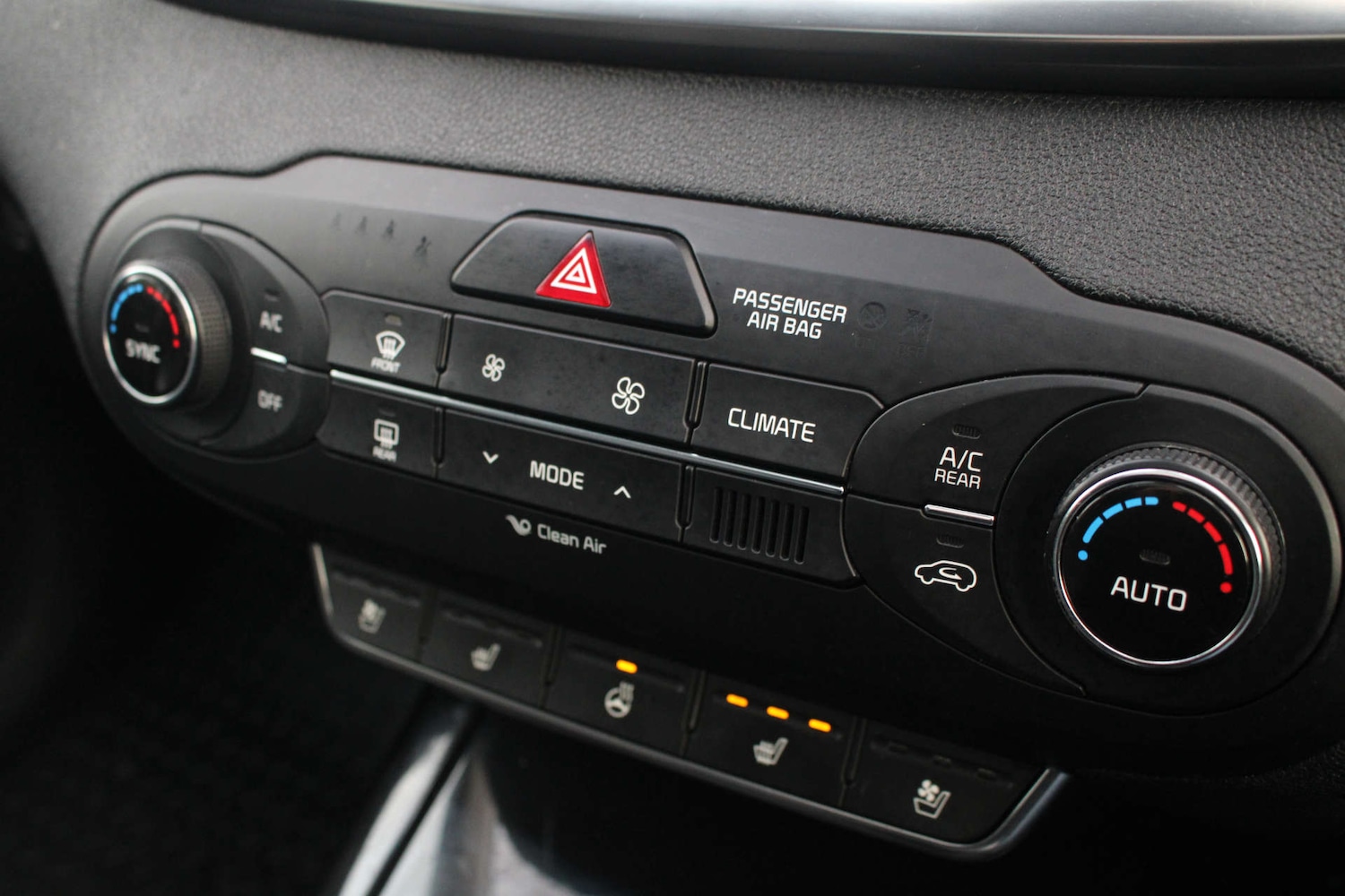 Used Kia Sorento 2017 for sale - 77221026: Photo 48