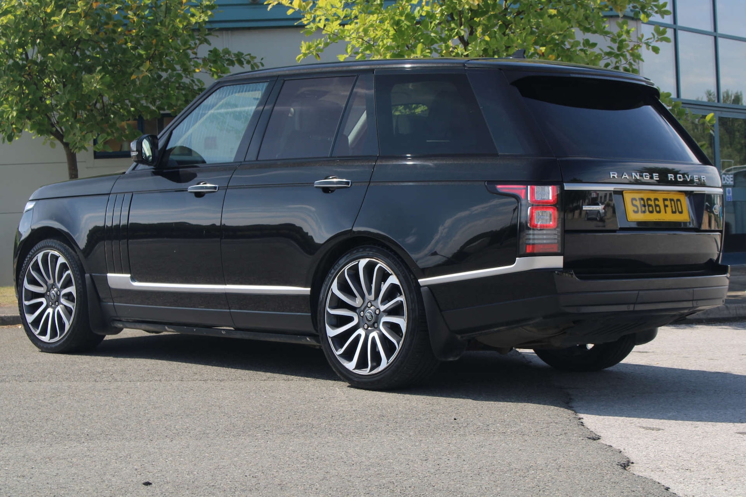 Used Land Rover Range Rover 2016 for sale - 77022441: Photo 4