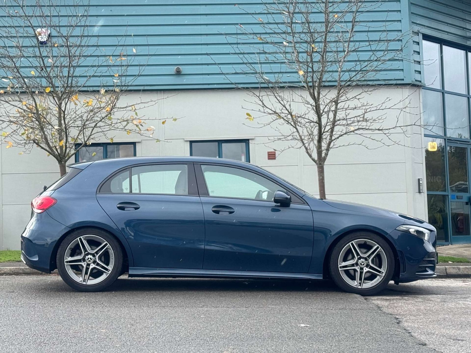 Used Mercedes-Benz A-Class 2019 for sale - 75971129: Photo 4