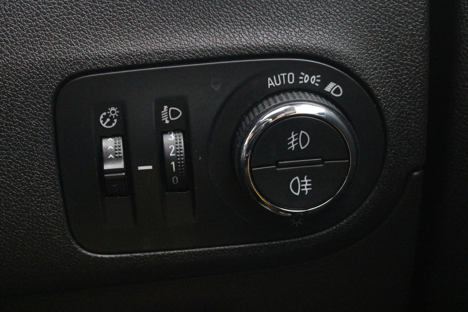 Used Vauxhall Crossland X 2017 for sale - 76366188: Photo 27