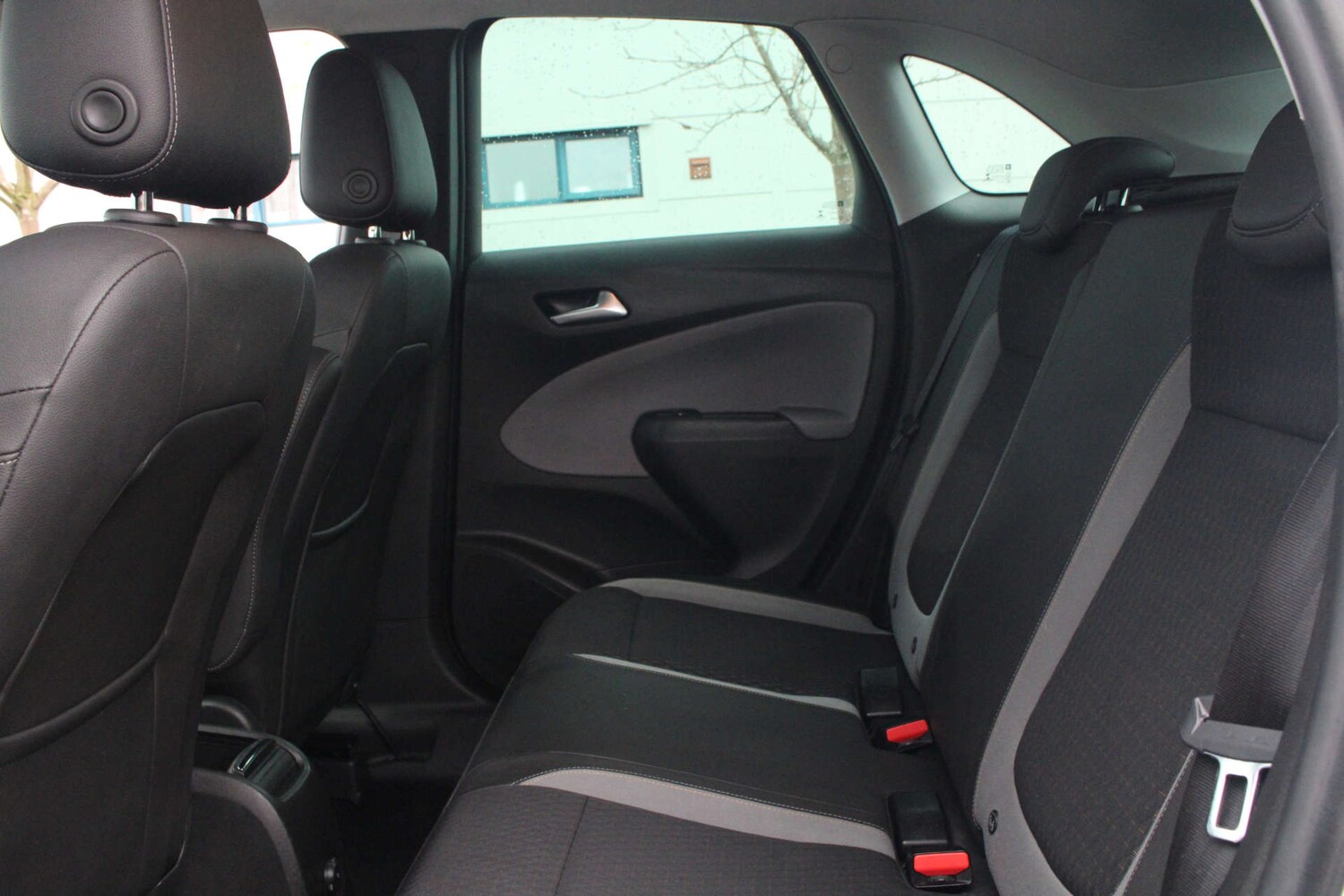 Used Vauxhall Crossland X 2017 for sale - 76366188: Photo 45