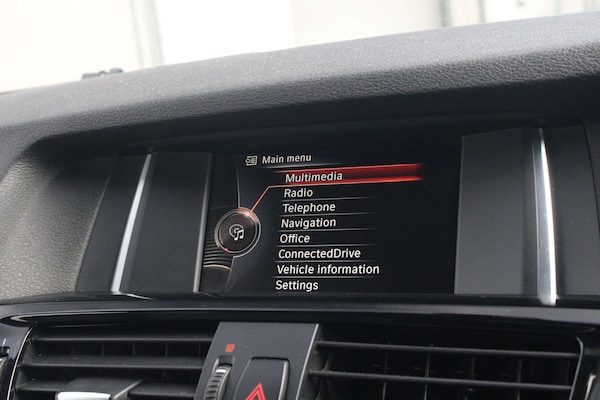 Used BMW X4 2016 for sale - 76209977: Photo 33