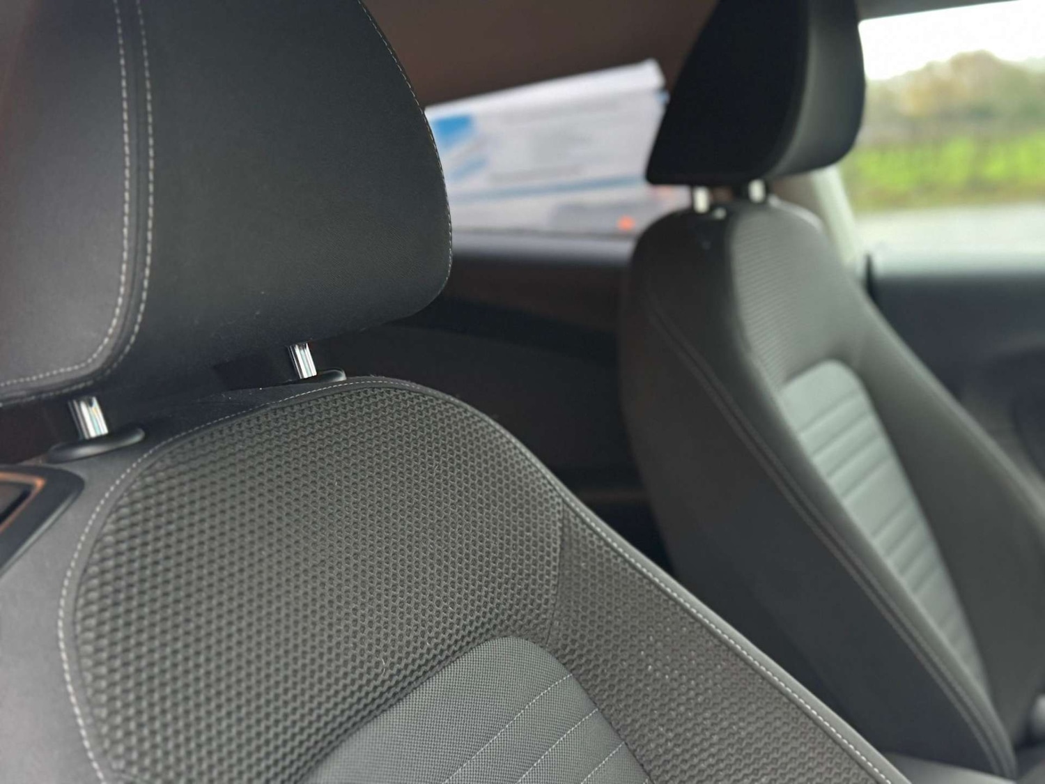 Used Volkswagen Scirocco 2011 for sale - 76830088: Photo 8