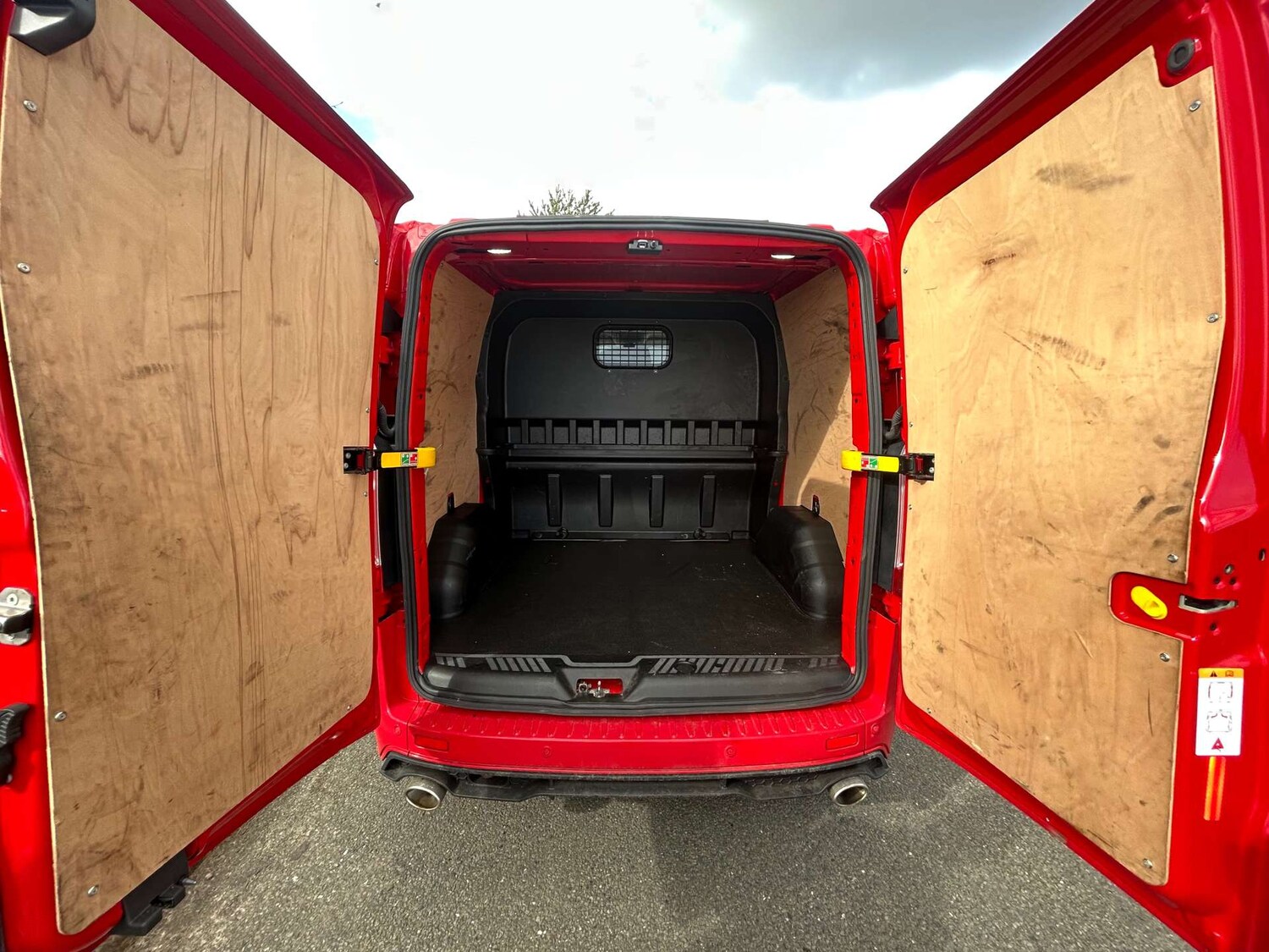 Used Ford Transit Custom 2022 for sale - 77888880: Photo 4