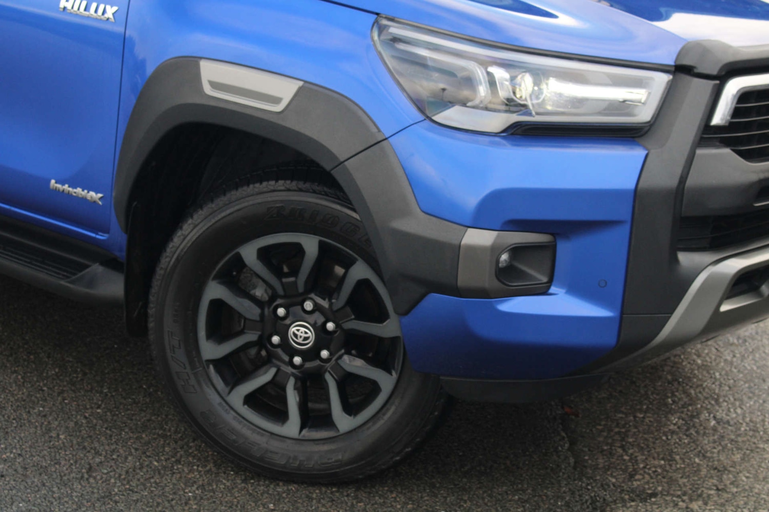 Used Toyota Hilux 2023 for sale - 77022664: Photo 19