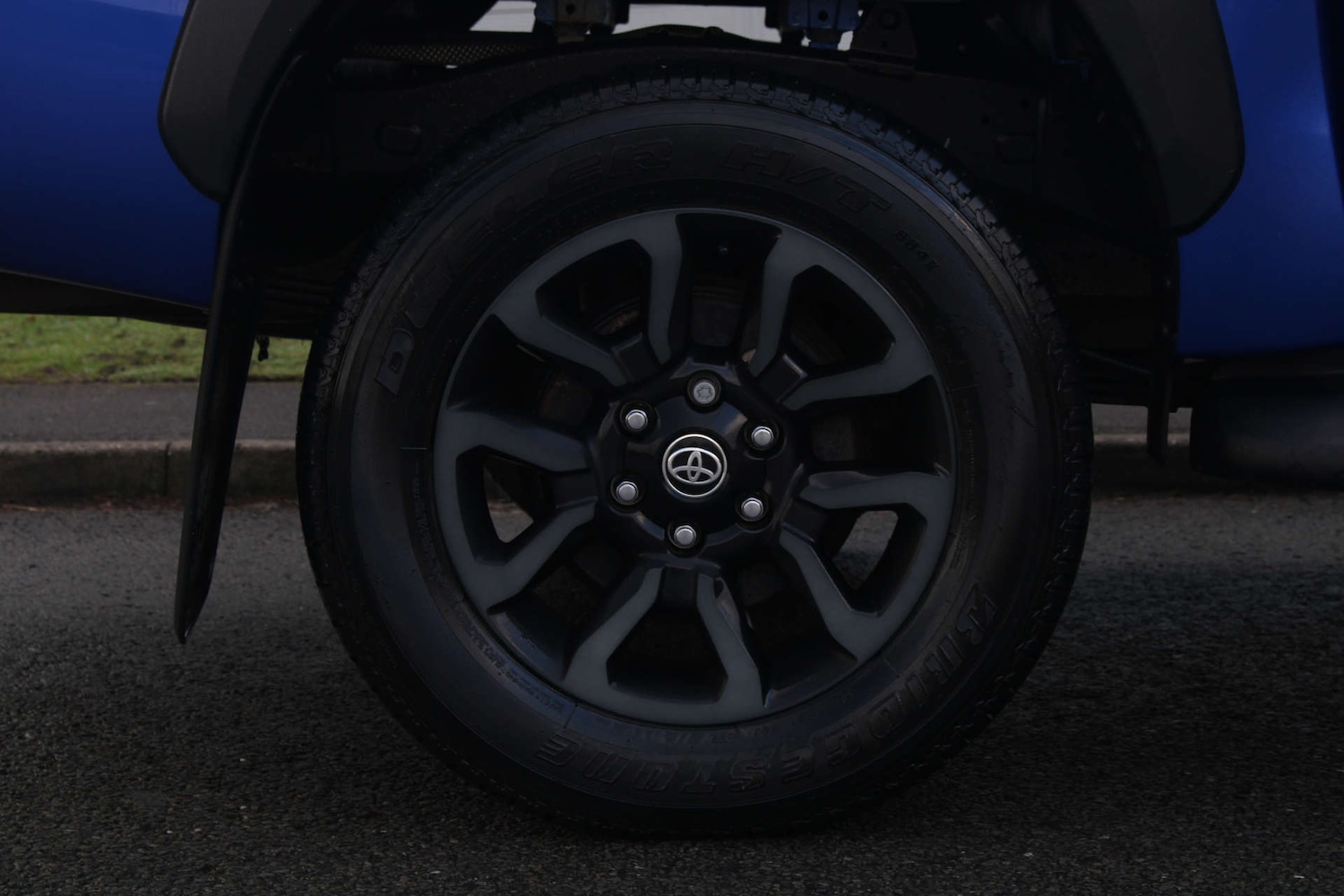 Used Toyota Hilux 2023 for sale - 77022664: Photo 30