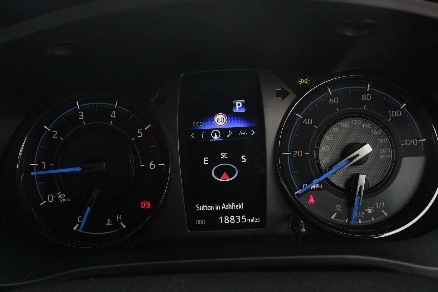 Used Toyota Hilux 2023 for sale - 77022664: Photo 48