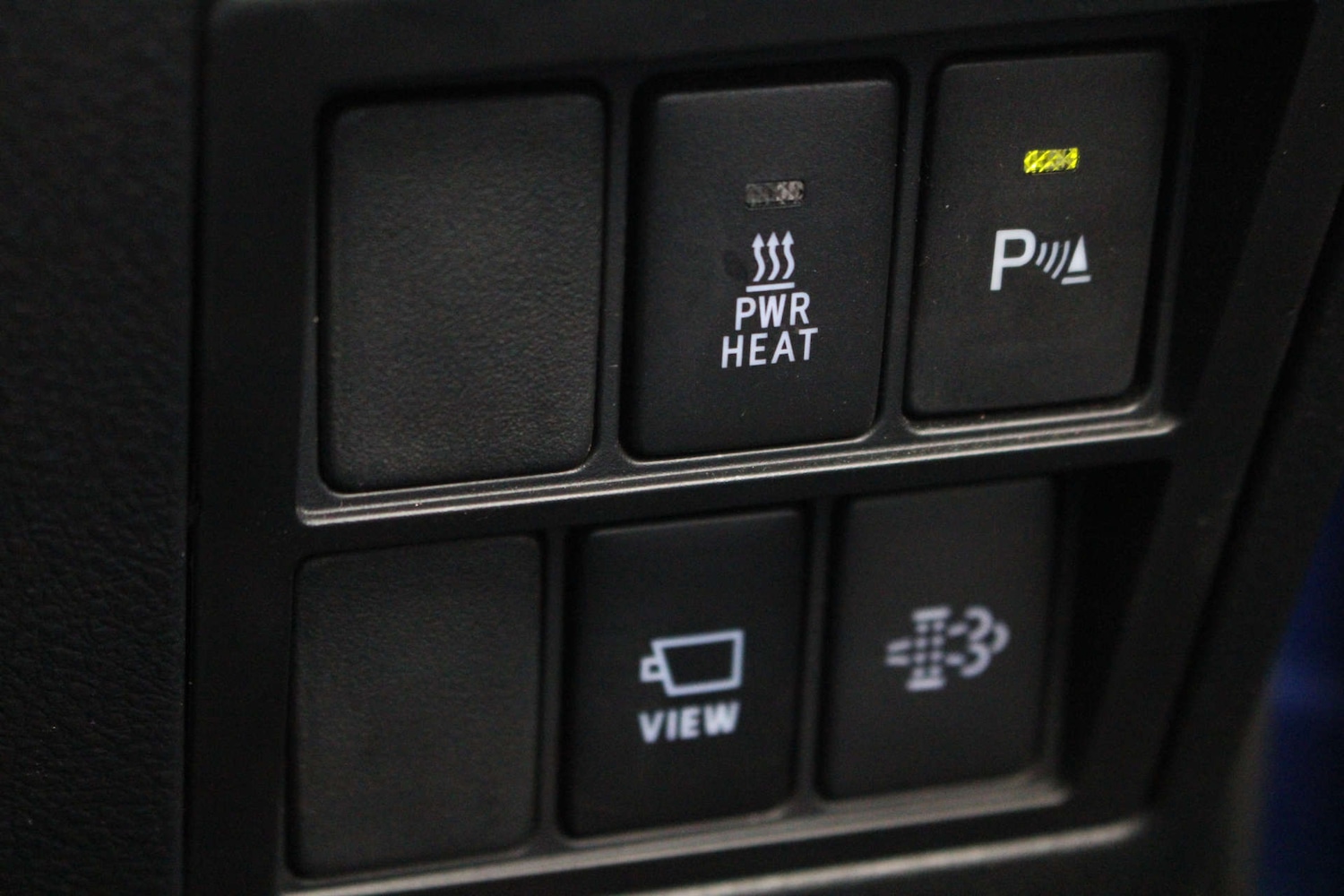 Used Toyota Hilux 2023 for sale - 77022664: Photo 55