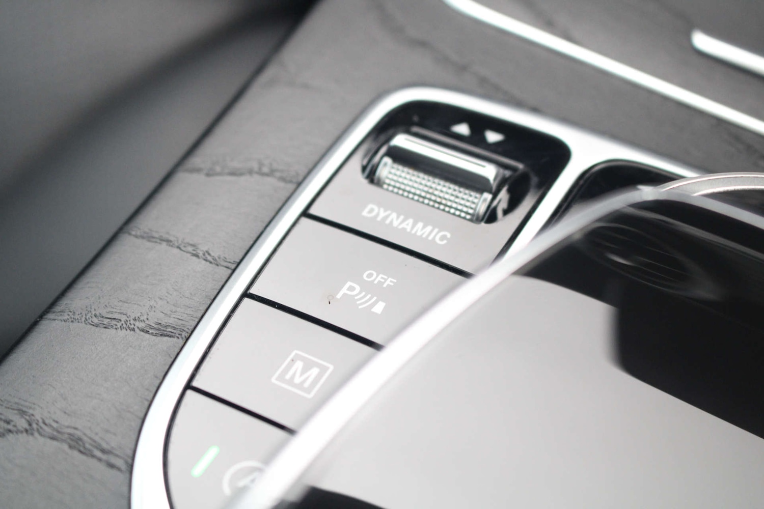 Used Mercedes-Benz GLC 2018 for sale - 77247857: Photo 42