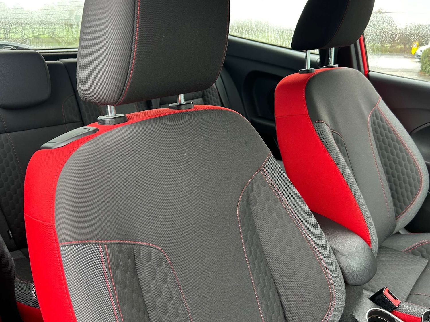 Used Ford Fiesta 2017 for sale - 76853612: Photo 11