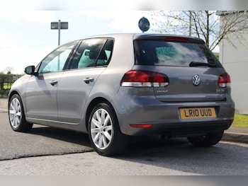 Used Volkswagen Golf 2010 for sale - 77964832: Photo