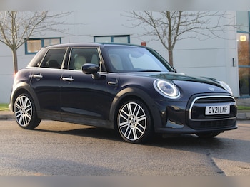 Used MINI Hatch 2021 for sale - 76686699: Photo