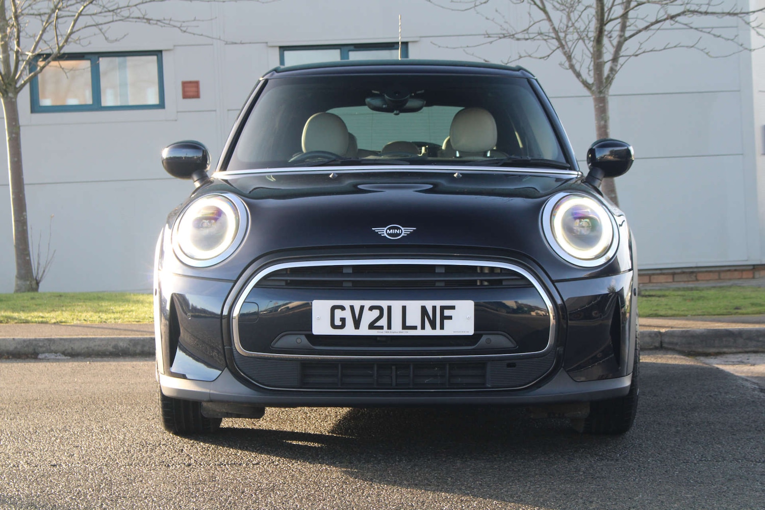 Used MINI Hatch 2021 for sale - 76686699: Photo 2