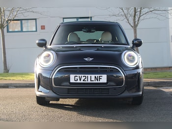 Used MINI Hatch 2021 for sale - 76686699: Photo
