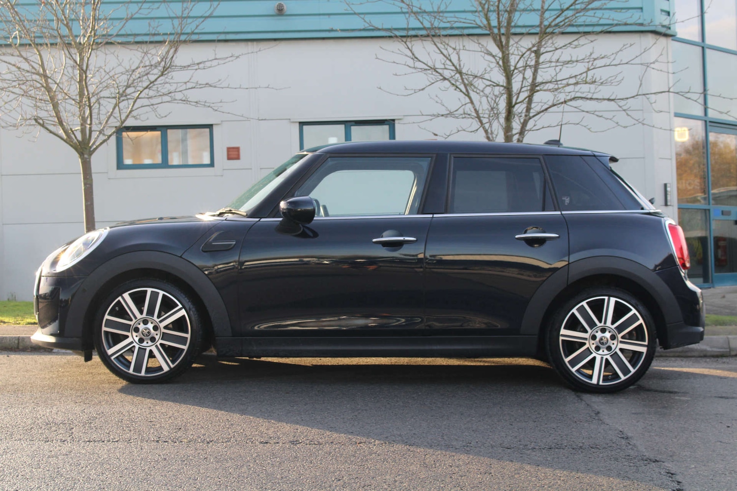 Used MINI Hatch 2021 for sale - 76686699: Photo 4