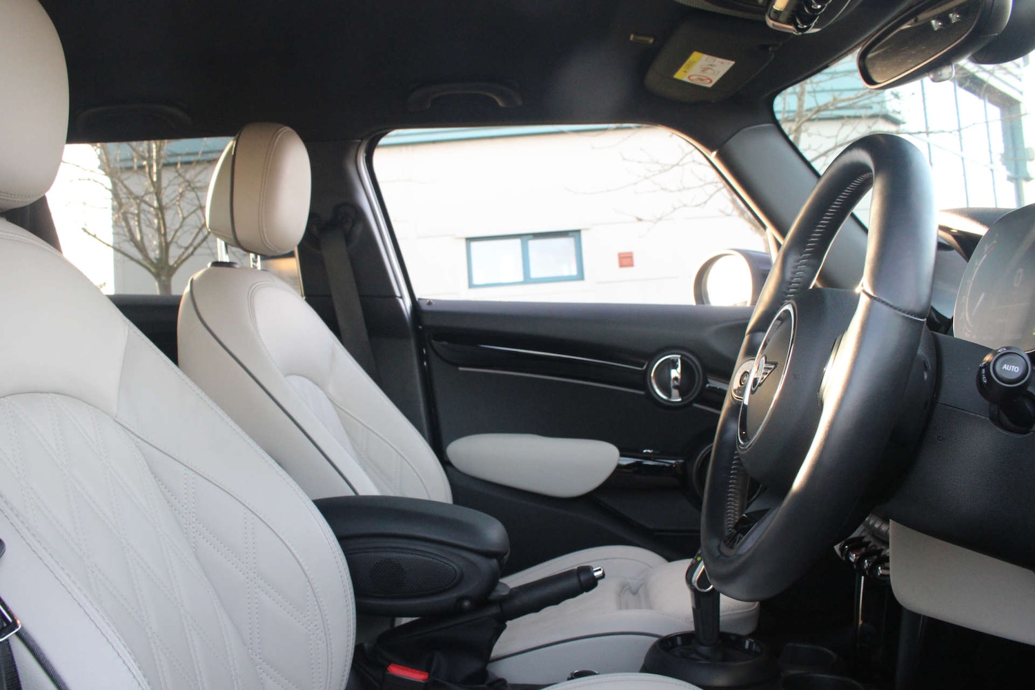 Used MINI Hatch 2021 for sale - 76686699: Photo 54