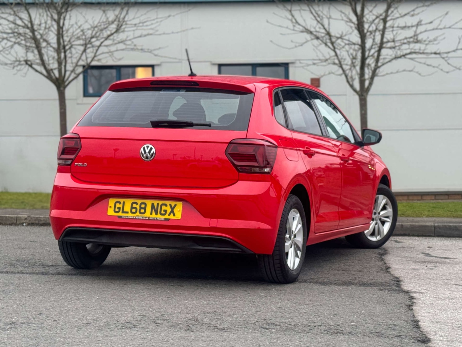 Used Volkswagen Polo 2018 for sale - 77850638: Photo 3